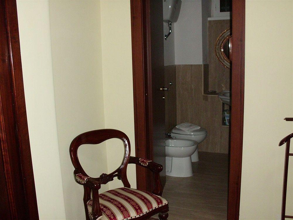 Ermes Relais Bed & Breakfast โรม ภายนอก รูปภาพ